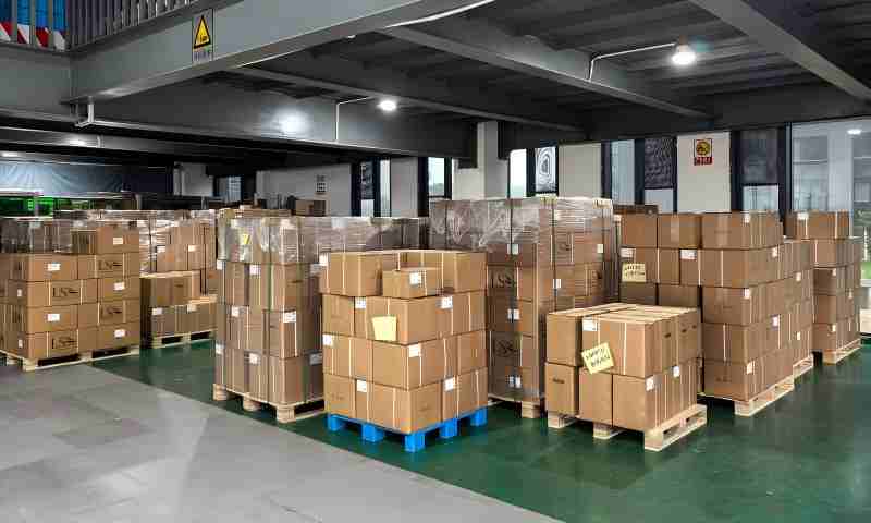 Global logistics shipment preparation near Shanghai port