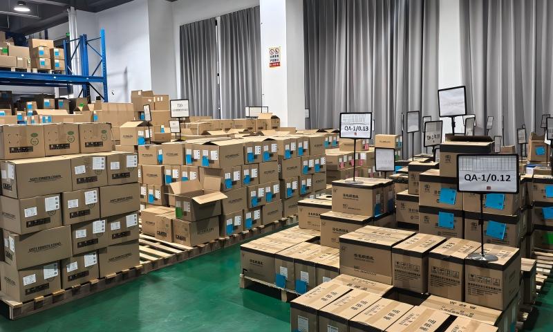 5S compliant raw material warehouse with organized shelving